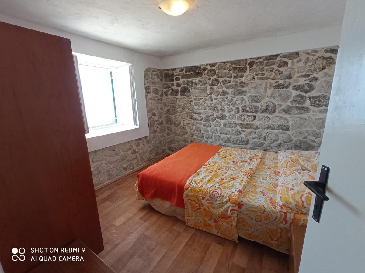 Apartman Anna Podstrana Exterior photo